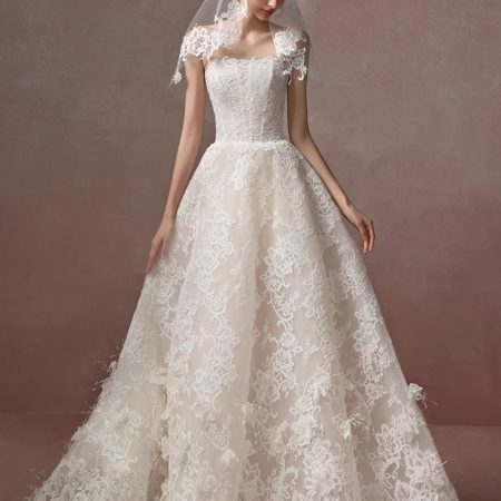 Off-Shoulder Ivory A-Line Wedding Dress with Bow & Car bone Lace Details | Bridal Gown
